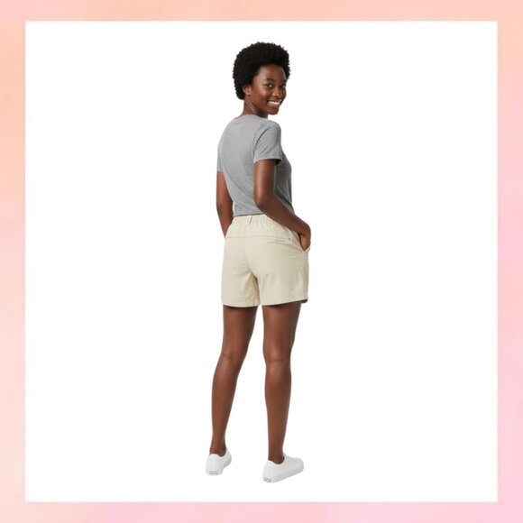 Columbia Pants - Columbia Women's Beige Shorts - Size 8